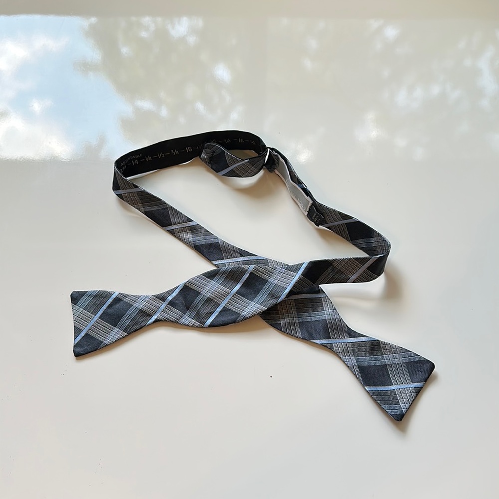Michael kors blue plaid bow tie